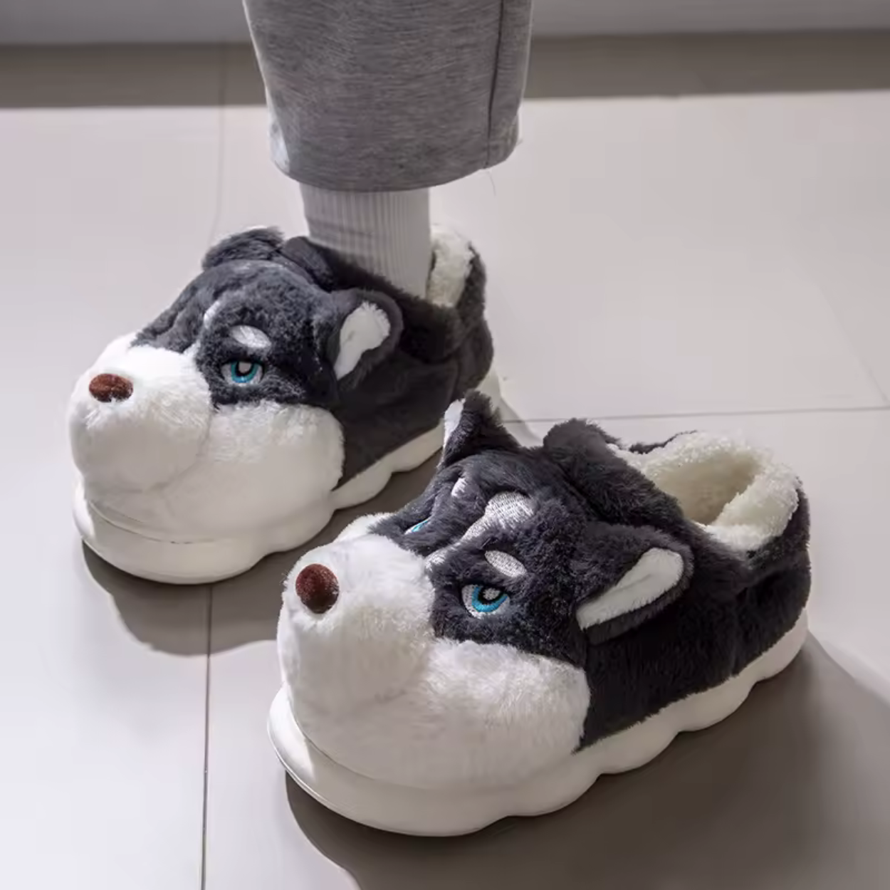 Pantoufles Peluche Chien Douces et Confortables