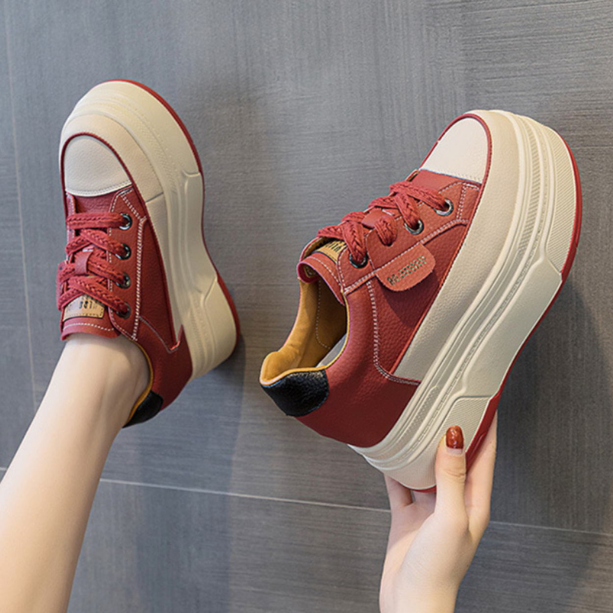 Chaussures Plates-Formes Élévatrices 9 cm pour Femme Moderne